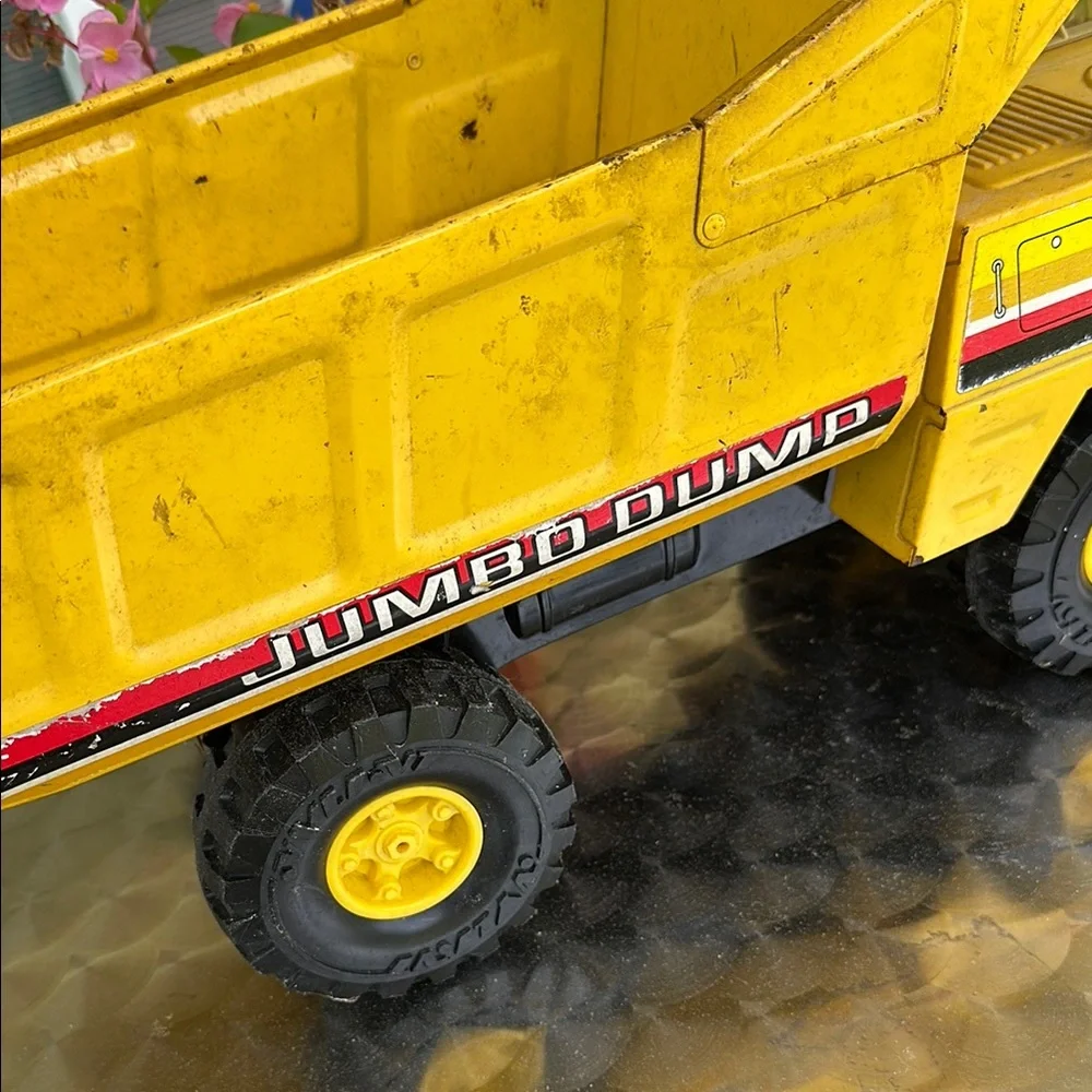 Vintage Nylint Yellow Jumbo Dump Truck Toy - Picture 3 of 12